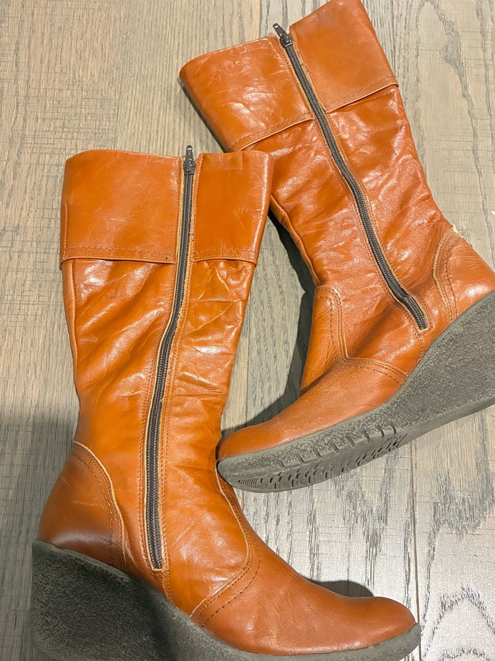 Vintage-Inspired Brown Leather Tall Boots Block Heel EU 39 - Picture 12 of 13